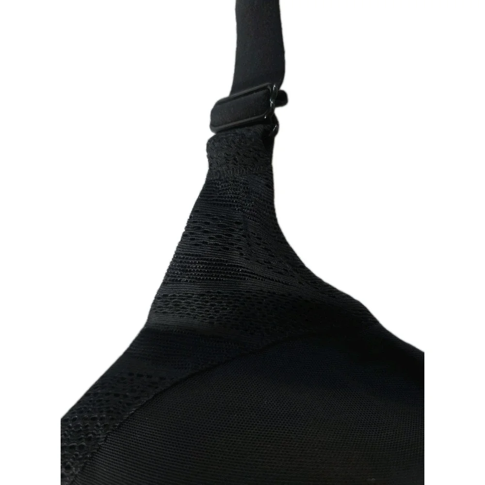Victoria Secret Sport Bra 36C C80 Incredible Lightweight Wireless Black 377239